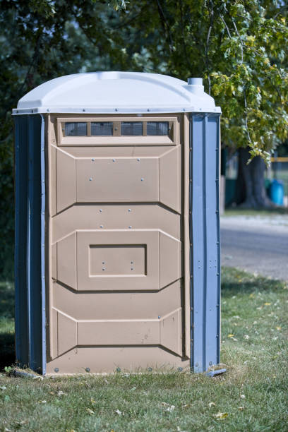 Best Temporary restroom rental  in Roberts, WI